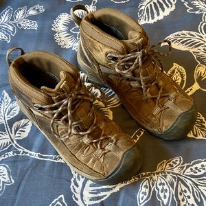 Keen Hiking boots